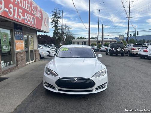 2014 Tesla Model S Base
