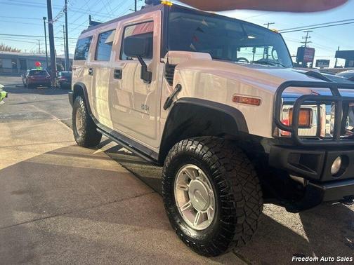 2004 Hummer H2 Base w/B2E (Discontinued)