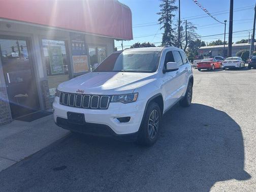 2020 Jeep Grand Cherokee Laredo E