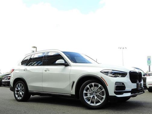 Photo 3 of 31 of 2019 BMW X5 xDrive40i