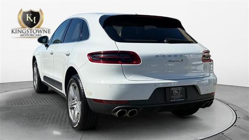 White 2016 Porsche Macan S