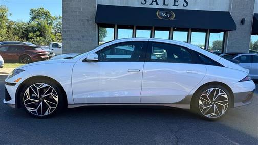 2023 Hyundai IONIQ 6 SEL