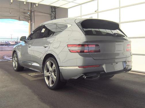 2022 Genesis GV80 2.5T