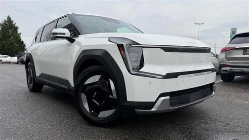 2024 Kia EV9 Light Long Range