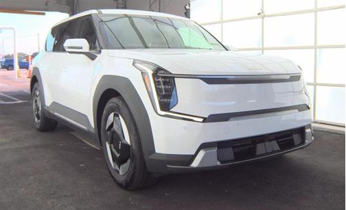 2024 Kia EV9 Light Long Range