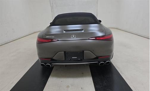 2023 Mercedes-Benz AMG SL 43 Base