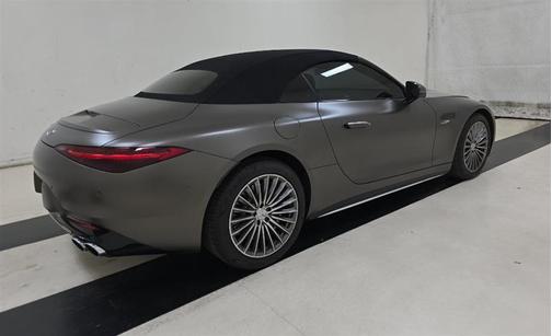 2023 Mercedes-Benz AMG SL 43 Base
