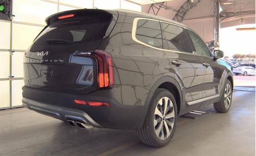 2022 Kia Telluride S