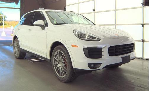 2018 Porsche Cayenne Platinum Edition