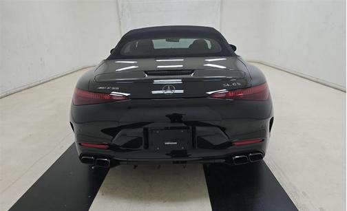 2022 Mercedes-Benz AMG SL 63 Base