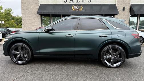 2022 Genesis GV70 2.5T