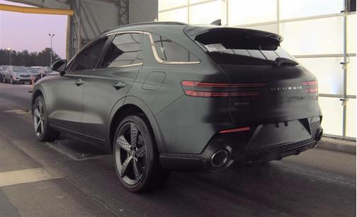 2022 Genesis GV70 2.5T