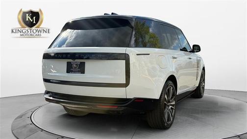 Fuji White 2024 Land Rover Range Rover P530 SE