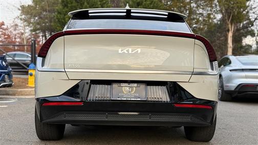 2022 Kia EV6 Wind