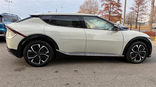 2022 Kia EV6 Wind