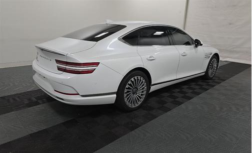 2024 Genesis Electrified G80 Advanced