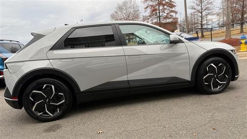 2022 Hyundai IONIQ 5 SE