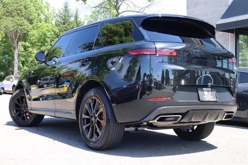 2023 Land Rover Range Rover Sport SE