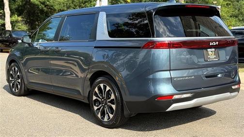2022 Kia Carnival EX