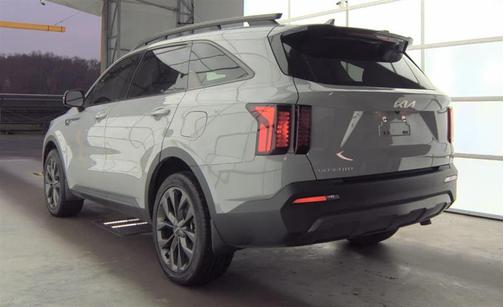 2023 Kia Sorento X-Line EX