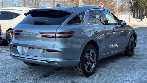 2023 Genesis Electrified GV70 Advanced
