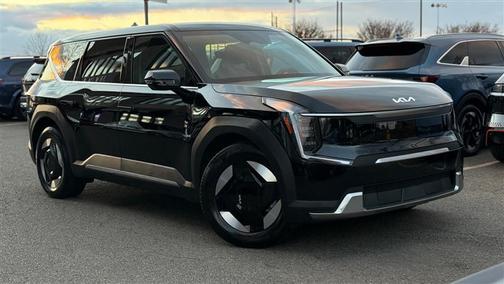 2024 Kia EV9 Light Long Range