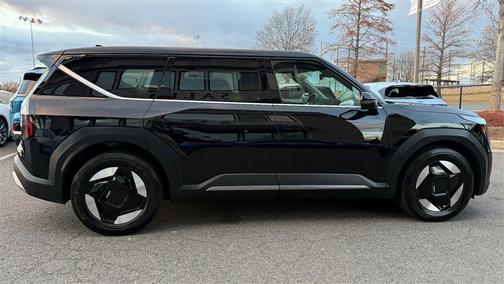 2024 Kia EV9 Light Long Range