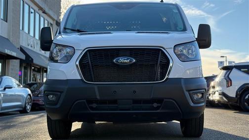 2023 Ford Transit-250 