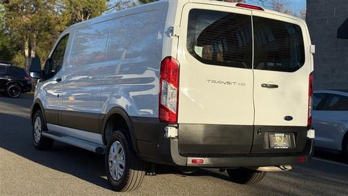 2023 Ford Transit-250 