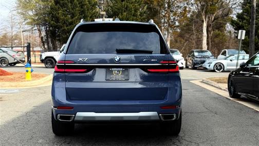 2023 BMW X7 xDrive40i