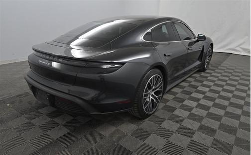 Volcano Grey Metallic 2022 Porsche Taycan 4S