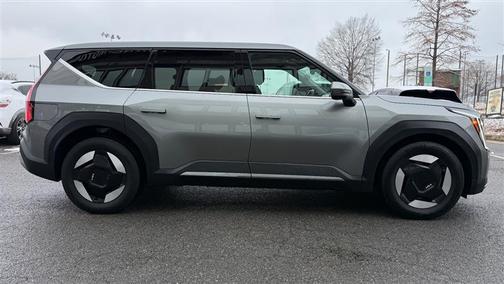 2024 Kia EV9 Light Long Range