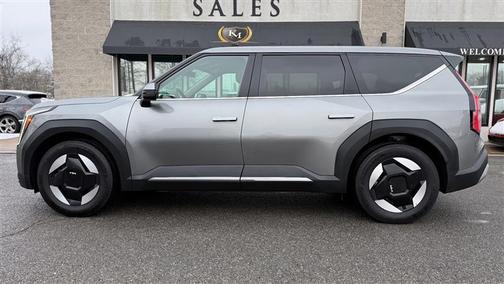 2024 Kia EV9 Light Long Range