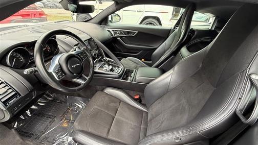 2018 Jaguar F-TYPE 296HP