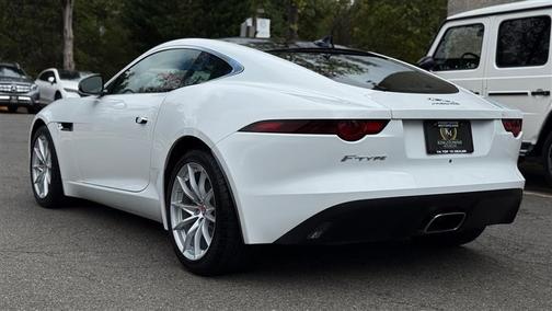 2018 Jaguar F-TYPE 296HP