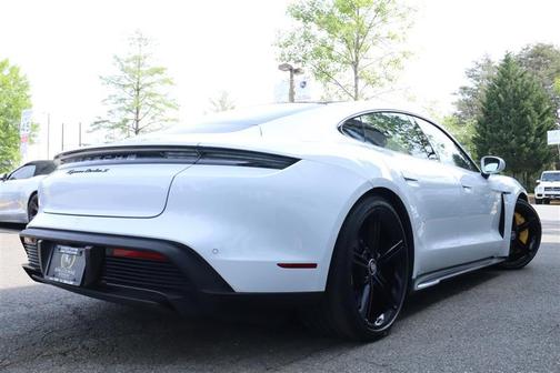 2021 Porsche Taycan Turbo S