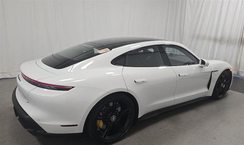 2021 Porsche Taycan Turbo S