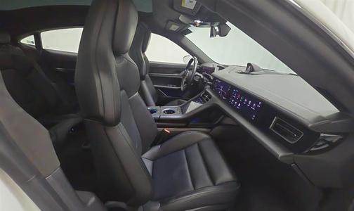 2021 Porsche Taycan Turbo S