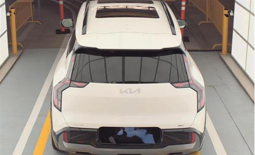 2025 Kia EV9 GT-Line