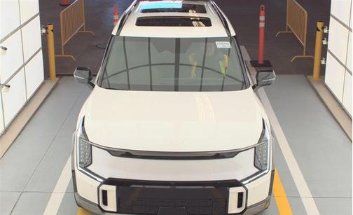 2025 Kia EV9 GT-Line