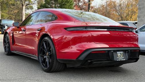 2022 Porsche Taycan GTS