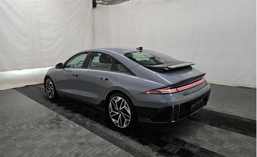 2025 Hyundai IONIQ 6 SEL