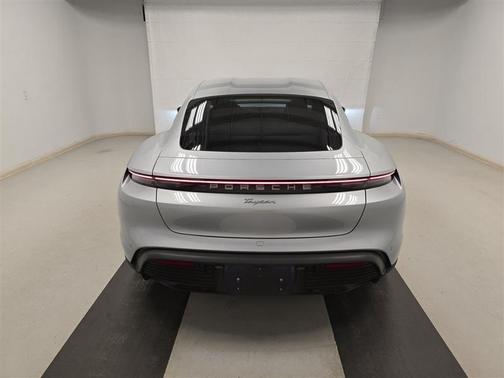 2021 Porsche Taycan Base