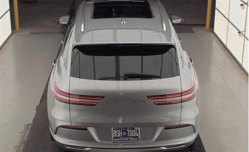 2024 Genesis Electrified GV70 Advanced