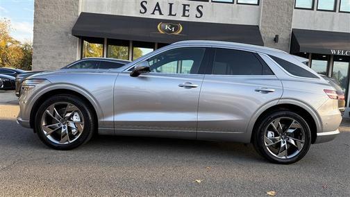 2024 Genesis Electrified GV70 Advanced