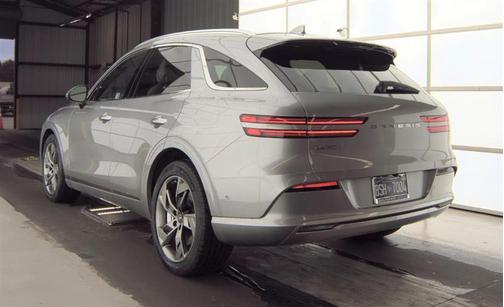 2024 Genesis Electrified GV70 Advanced