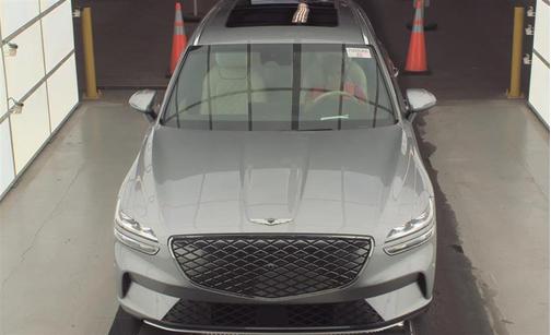 2024 Genesis Electrified GV70 Advanced