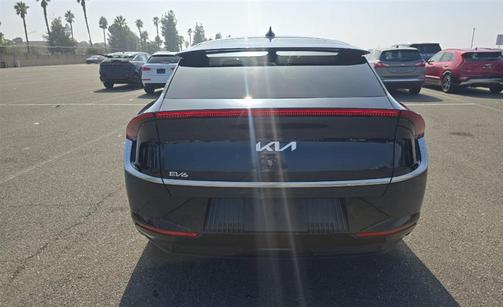 2023 Kia EV6 Wind
