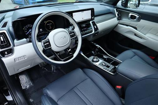 2023 Kia Sorento Plug-In Hybrid SX Prestige