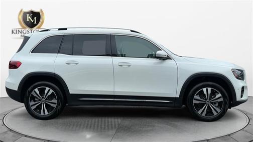 Polar White 2025 Mercedes-Benz GLB 250 Base
